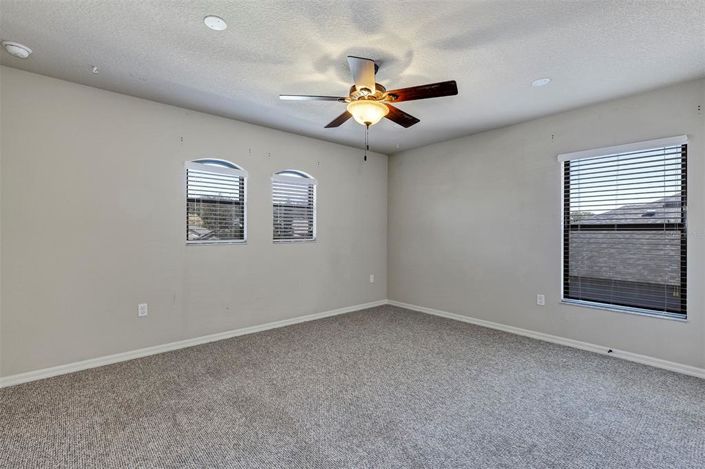 Image No.37-5 Bed House for sale