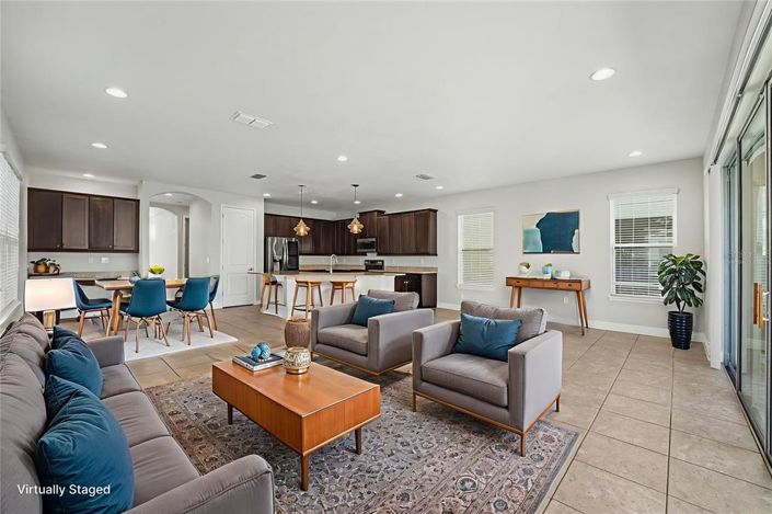 Image No.3-Maison de 5 chambres à vendre à Saint John