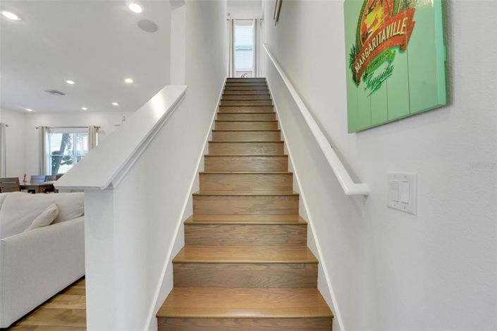 Image No.13-3 Bed House for sale