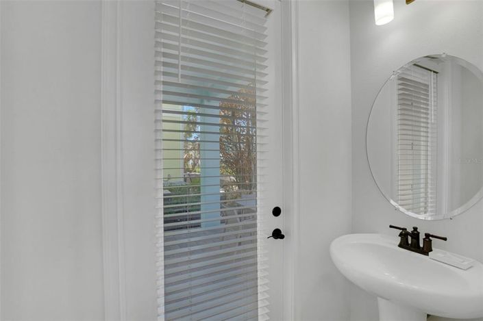 Image No.28-3 Bed House for sale