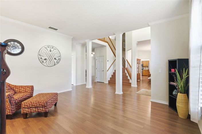 Image No.12-5 Bed House for sale