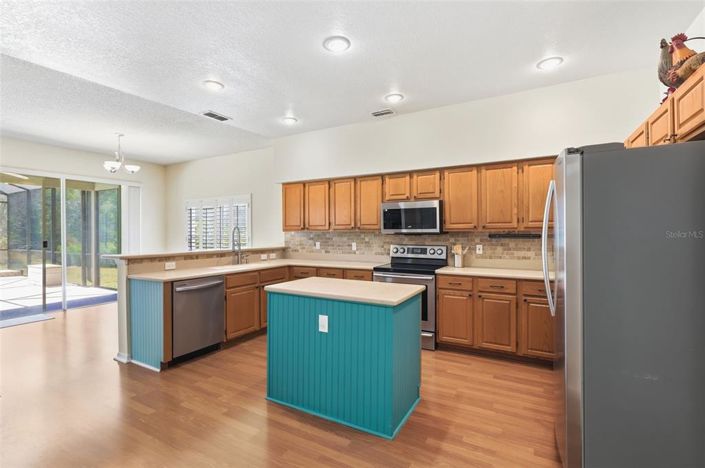 Image No.26-5 Bed House for sale