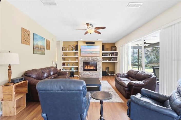 Image No.29-5 Bed House for sale