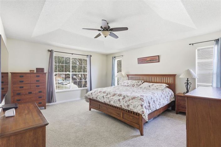 Image No.40-5 Bed House for sale