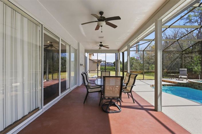 Image No.49-5 Bed House for sale