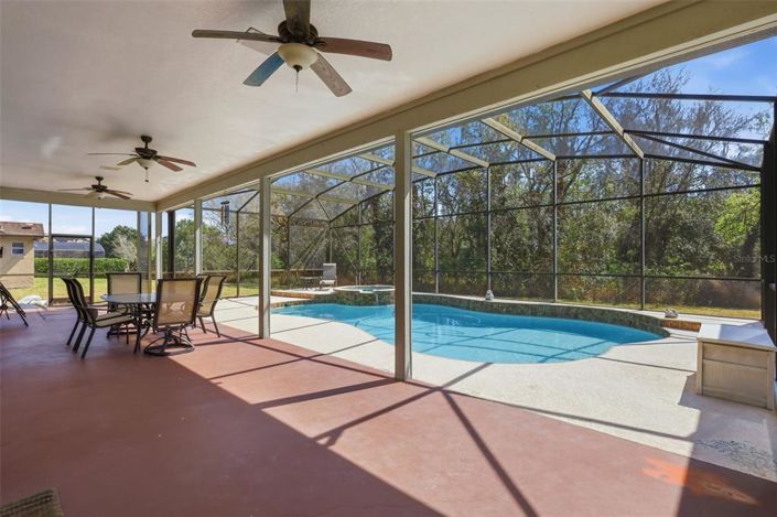 Image No.50-5 Bed House for sale