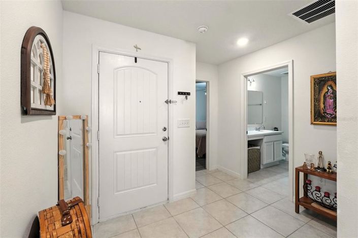 Image No.22-4 Bed House for sale