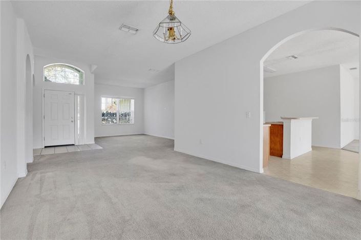 Image No.3-Maison de 4 chambres à vendre à Saint John