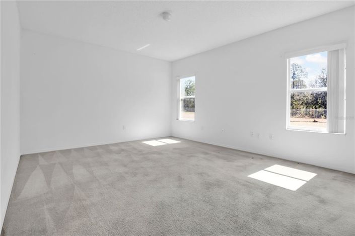 Image No.9-Maison de 4 chambres à vendre à Saint John