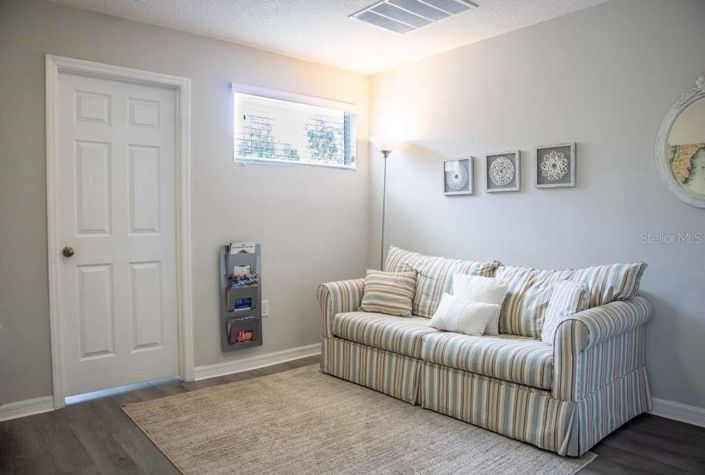 Image No.35-6 Bed House for sale