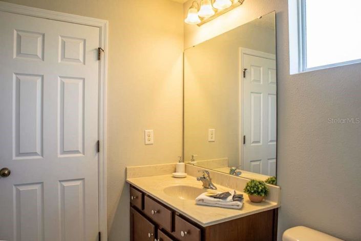 Image No.39-6 Bed House for sale