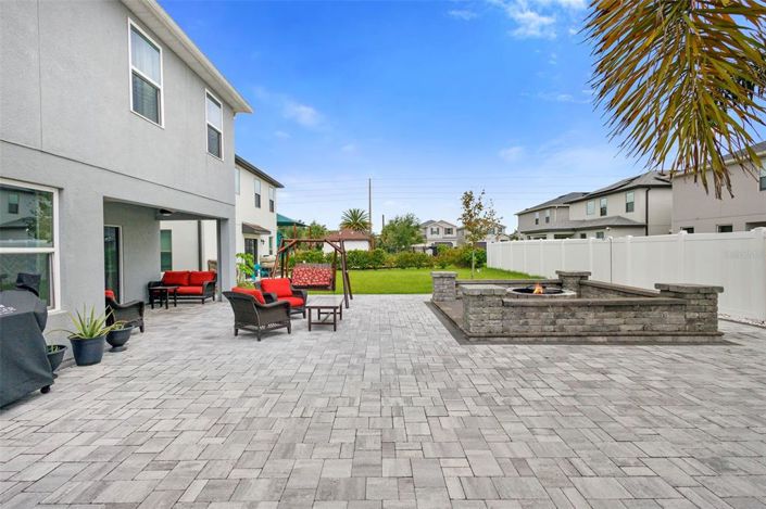 Image No.25-4 Bed House for sale