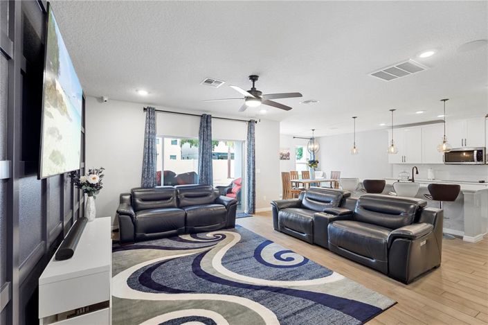 Image No.5-4 Bed House for sale