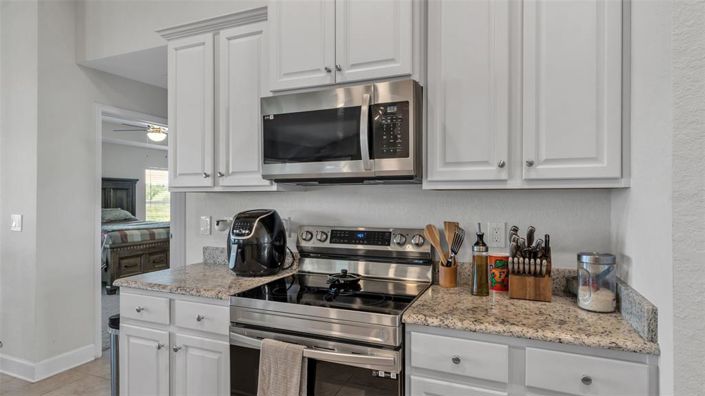 Image No.12-4 Bed House for sale