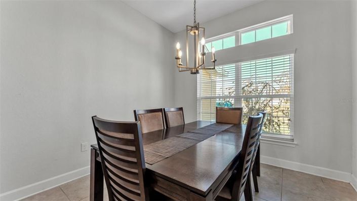 Image No.14-4 Bed House for sale