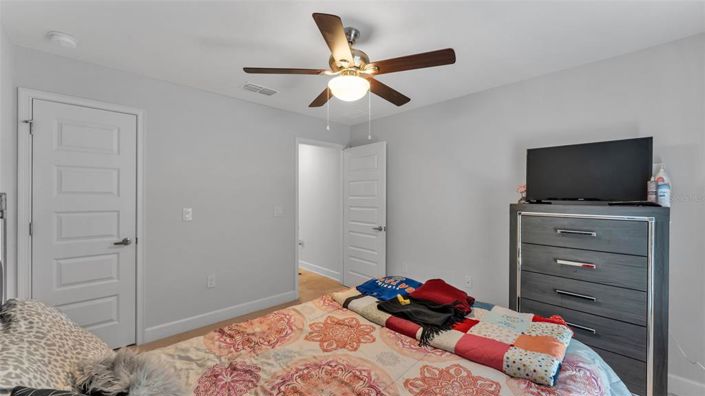 Image No.28-4 Bed House for sale