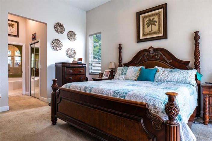 Image No.15-4 Bed House for sale