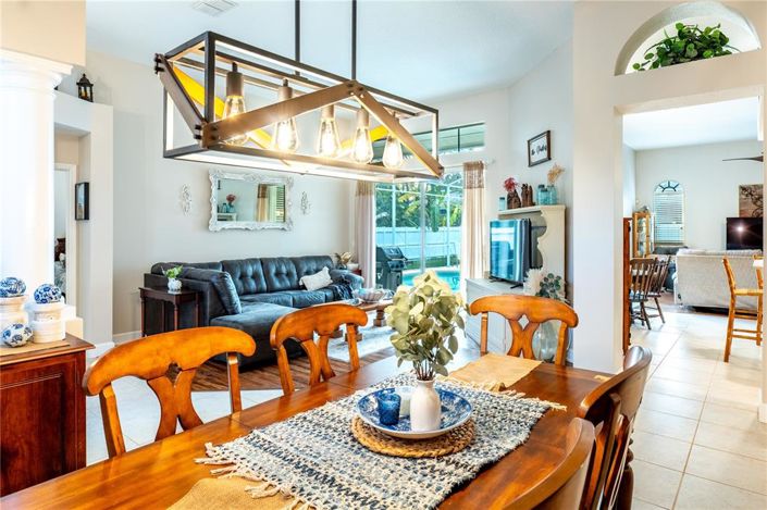 Image No.30-4 Bed House for sale