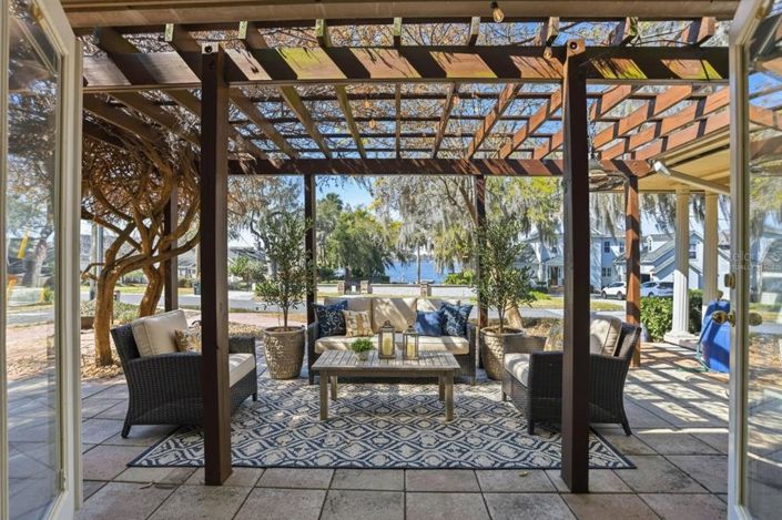 Image No.2-Maison de 4 chambres à vendre à Saint John