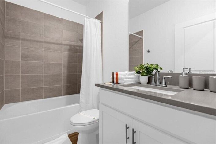 Image No.50-6 Bed House for sale