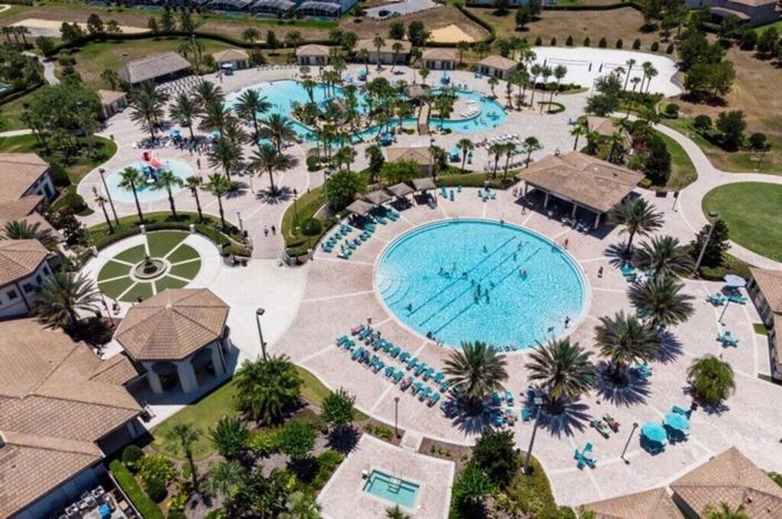 Image No.55-6 Bed House for sale