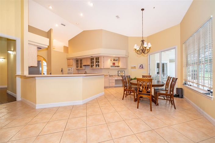 Image No.10-Maison de 4 chambres à vendre à Saint John