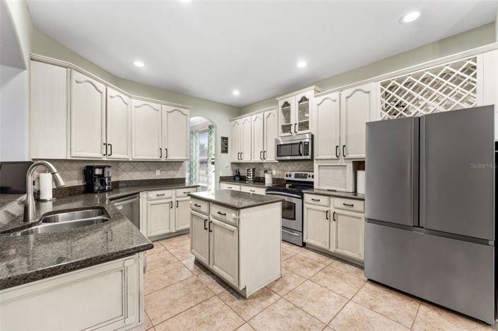 Image No.10-Maison de 4 chambres à vendre à Saint John