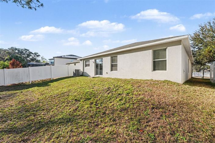 Image No.23-Maison de 4 chambres à vendre à Saint John