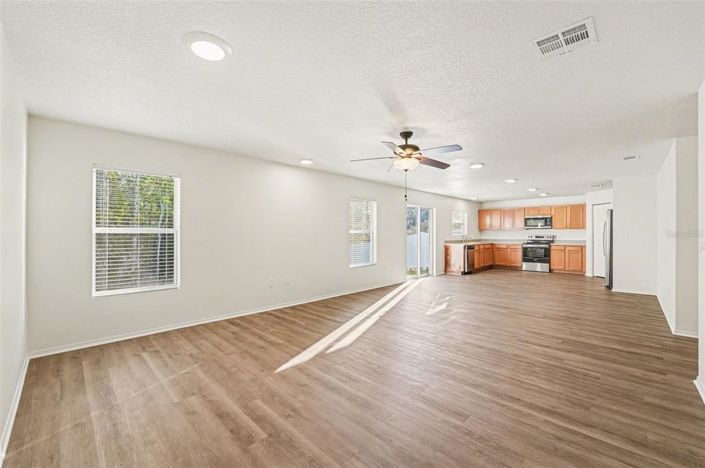 Image No.4-Maison de 4 chambres à vendre à Saint John