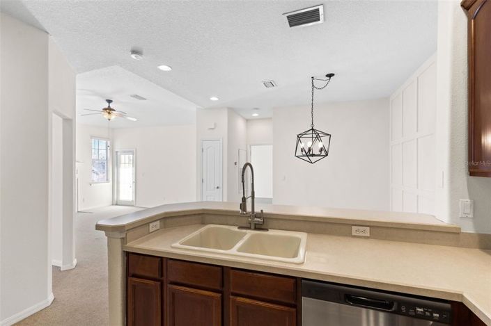 Image No.11-Maison de ville de 2 chambres à vendre à Saint John