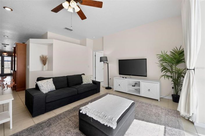 Image No.10-Maison de 4 chambres à vendre à Saint John