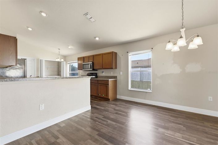 Image No.7-Maison de 4 chambres à vendre à Saint John