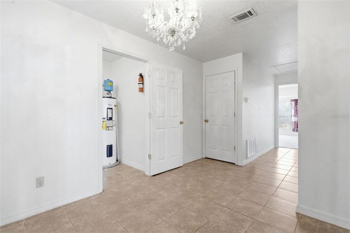 Image No.10-Maison de 4 chambres à vendre à Saint John