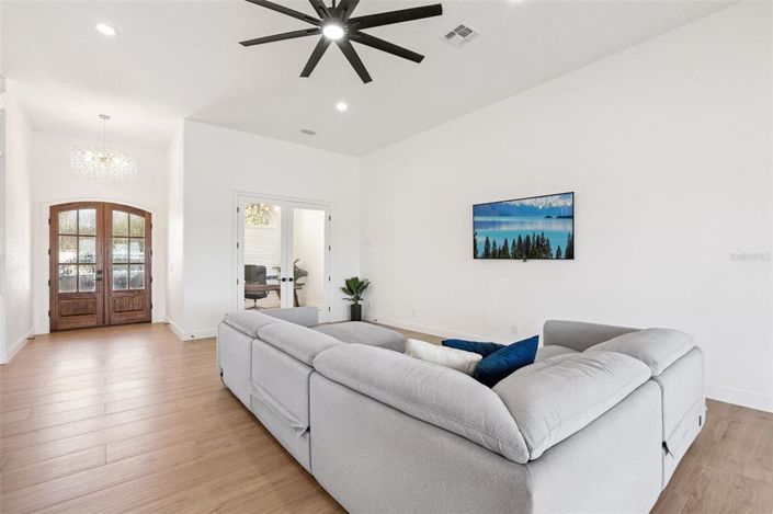 Image No.5-Maison de 4 chambres à vendre à Saint John