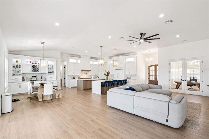 Image No.8-Maison de 4 chambres à vendre à Saint John