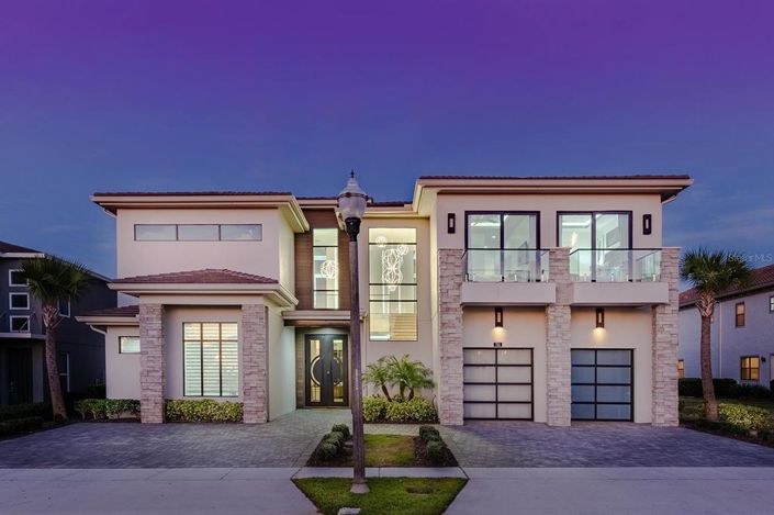 Image No.2-9 Bed House for sale