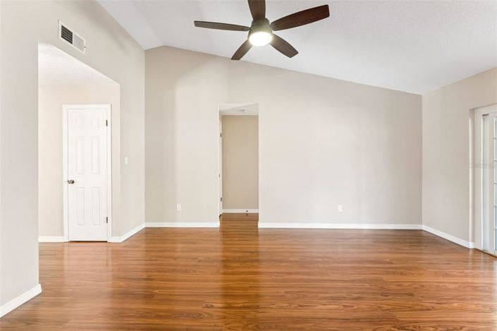 Image No.22-Maison de 3 chambres à vendre à Saint John