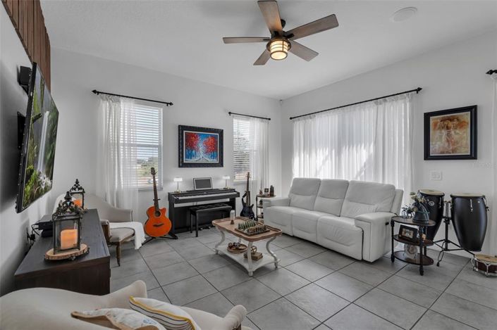 Image No.20-3 Bed House for sale