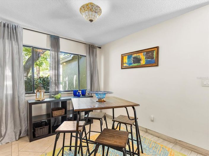 Image No.9-Maison de 4 chambres à vendre à Saint John