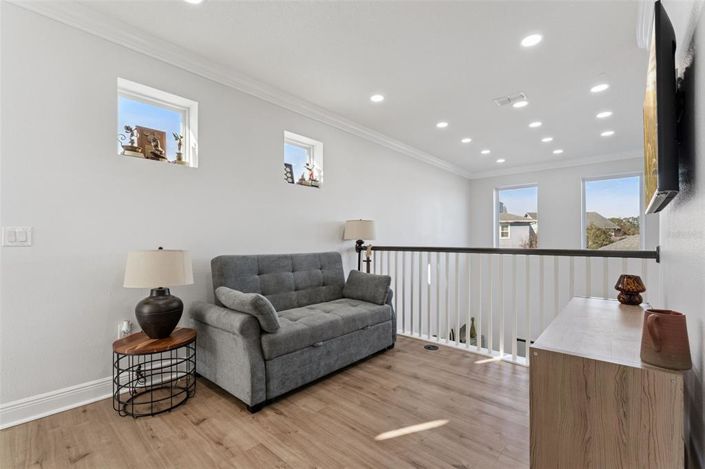 Image No.17-3 Bed House for sale