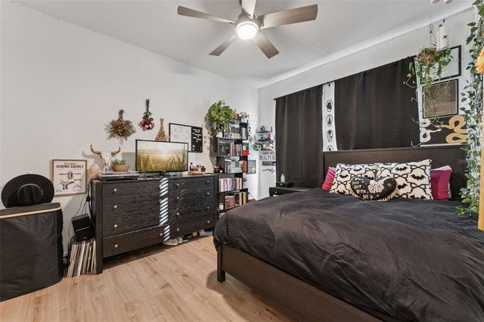 Image No.24-3 Bed House for sale