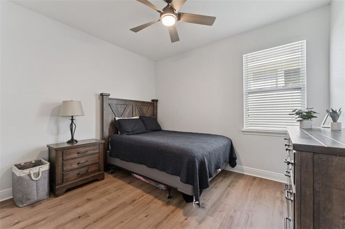 Image No.25-3 Bed House for sale