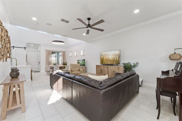 Image No.7-3 Bed House for sale