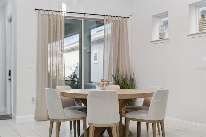 Image No.9-3 Bed House for sale