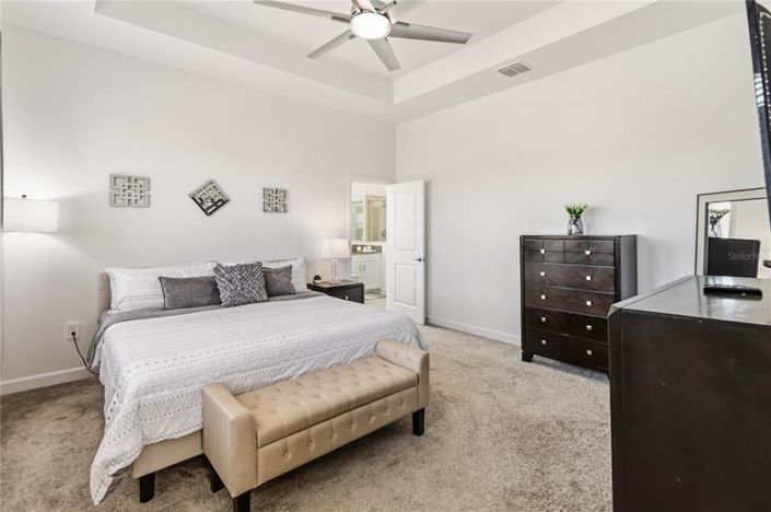 Image No.17-4 Bed House for sale