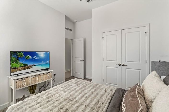 Image No.23-4 Bed House for sale