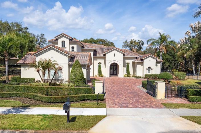 Image No.2-5 Bed House for sale