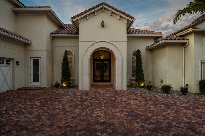 Image No.3-5 Bed House for sale