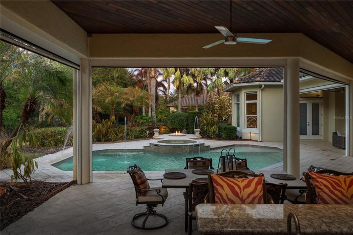 Image No.31-5 Bed House for sale