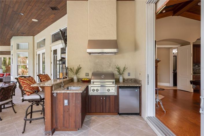 Image No.34-5 Bed House for sale